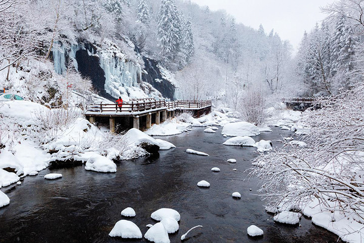 Keindahan yang Beku di Musim Dingin Jilin